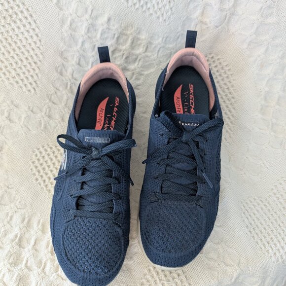 Skechers slip ins shoes - Picture 8 of 9